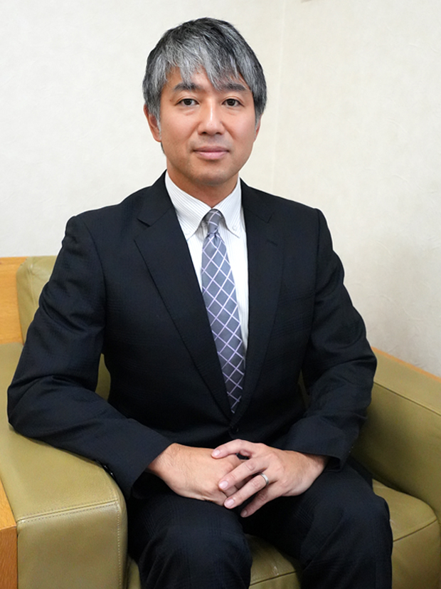 高知中央高等学校 校長　堤 知之 写真