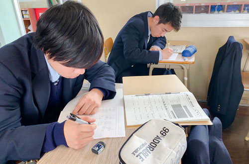 自衛隊グループ 授業の様子